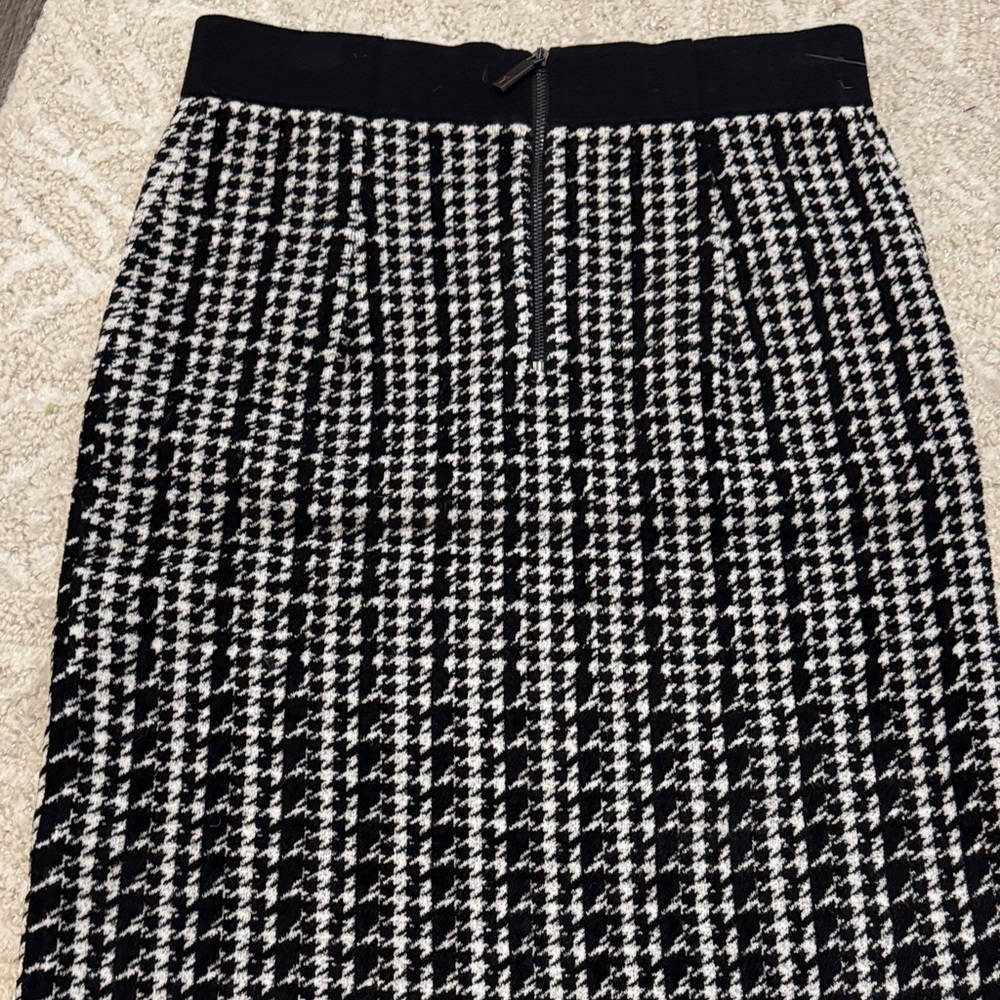 TED BAKER Atlassy houndstooth jacquard midi skirt size 2 (medium) - Picture 6 of 10